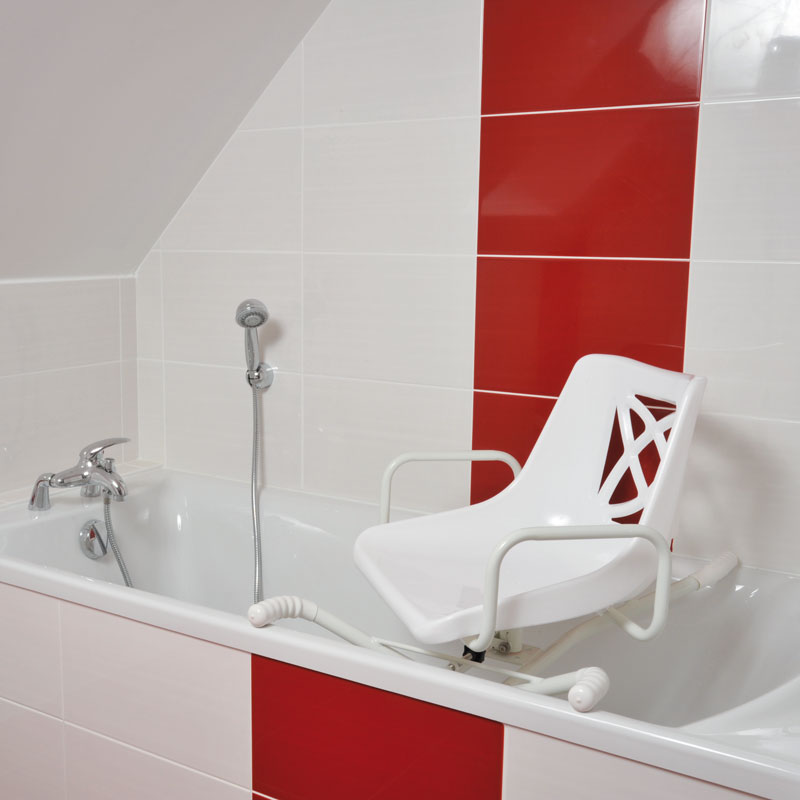 Fauteuil pivotant de baignoire pour les seniors