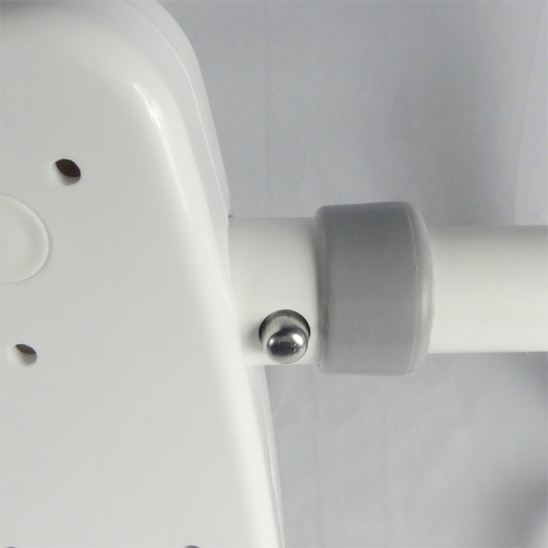 Fixation sur le rebord de baignoire du siège de bain suspendu Mayotte - réf. 812206
