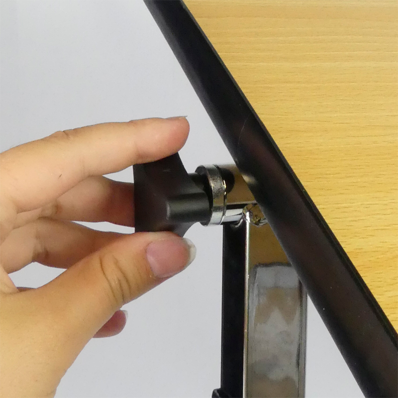 Réglage de l'inclinaison du plateau de la table de lit Simplex - réf. 823155