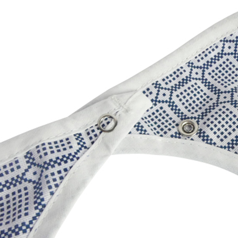 Encolure de la serviette adulte avec fermeture par pressions