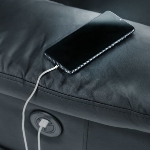Port de chargement USB intégré du fauteuil releveur massant chauffant noir - réf. 821003