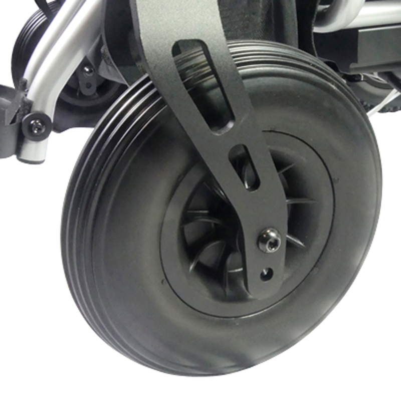 Roue arrière et poignée de manipulation du fauteuil électrique pliant Motorlight - réf. 875025