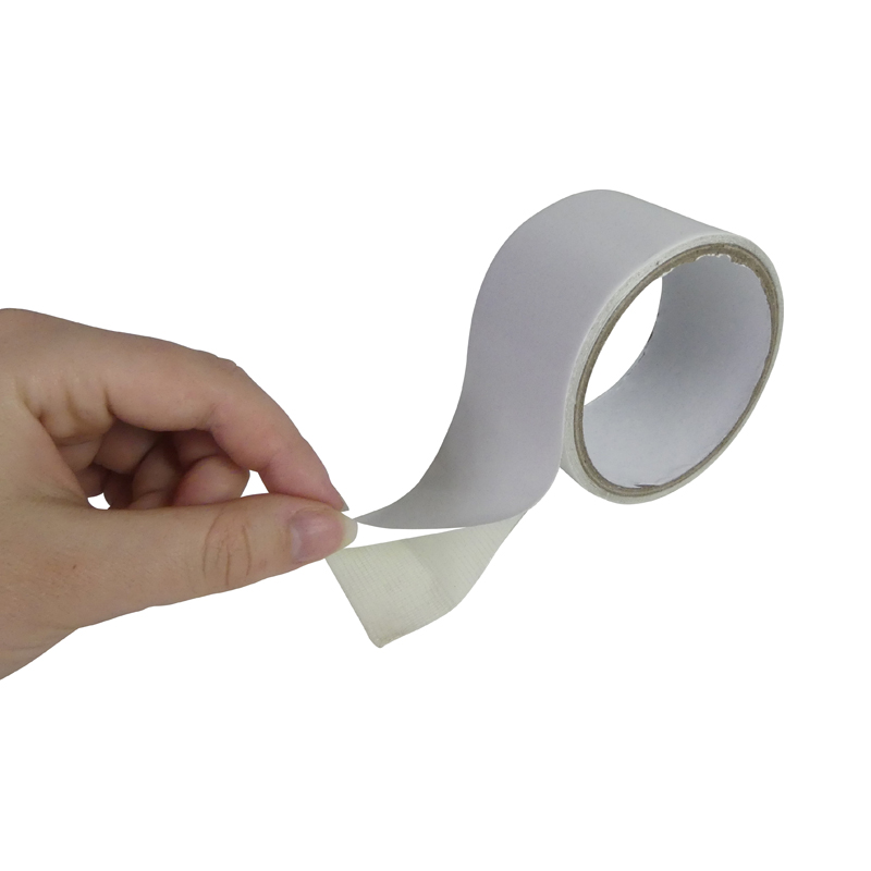 Ruban adhésif antidérapant pour tapis