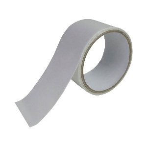 Non-slip adhesive tape for carpets