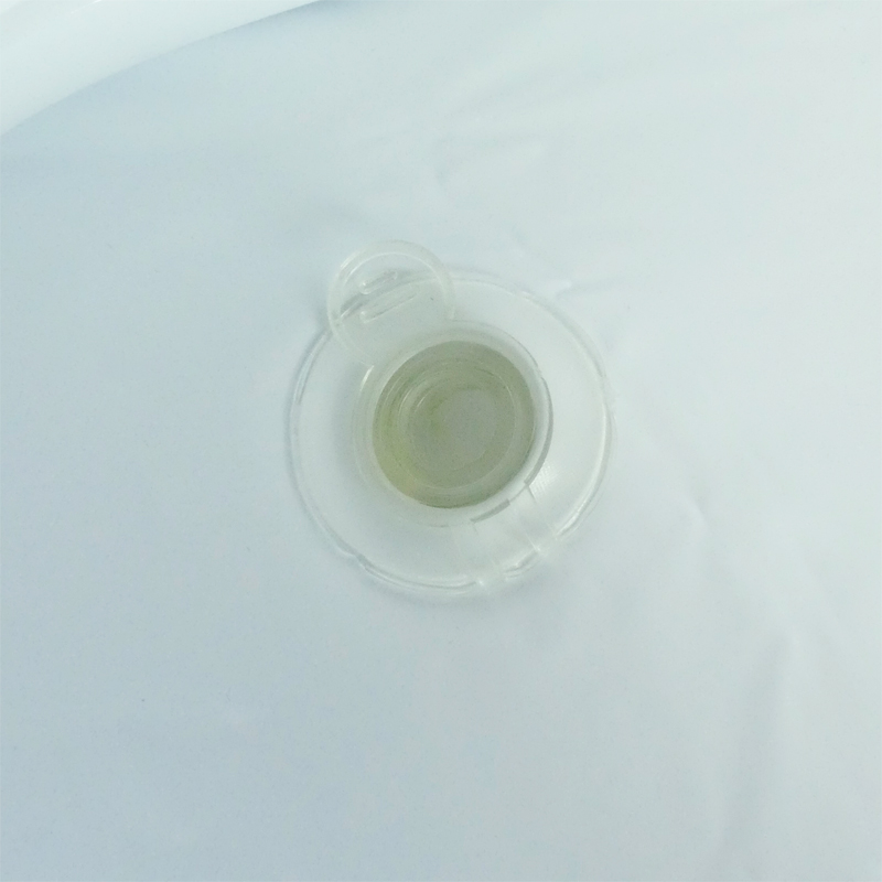 Orifice d'évacuation au fond de la cuvette pour shampooing gonflable - réf. 812025