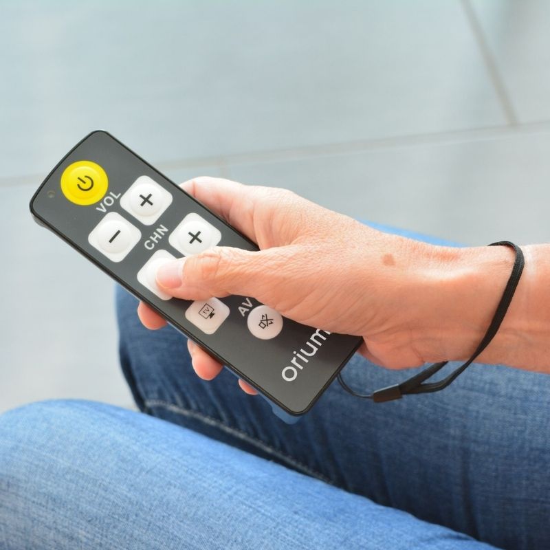 Simplified universal remote control