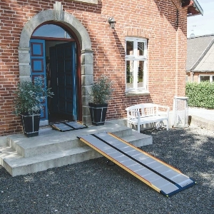 Careslope folding ramp