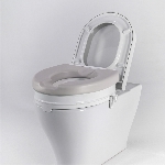 Réhausse WC Ibiza Soft 10 cm installée sur des toilettes suspendues - réf. 811091SOFT