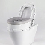Réhausse WC Ibiza Soft 15 cm installée sur des toilettes suspendues - réf. 811074SOFT