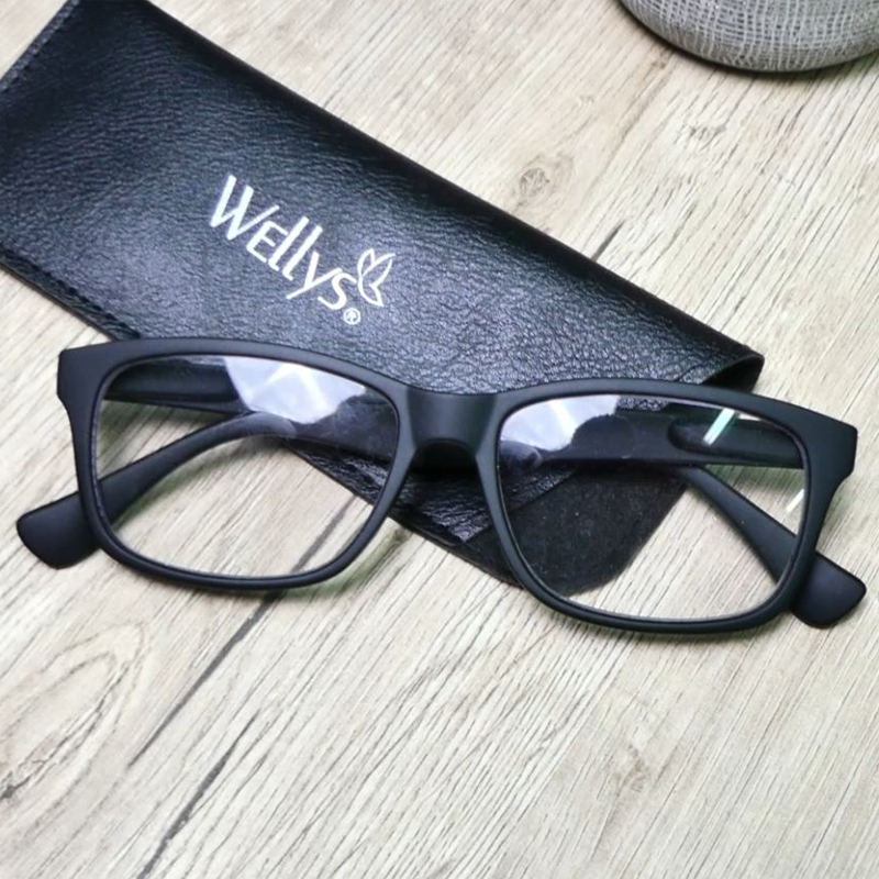 Multi-magnification glasses