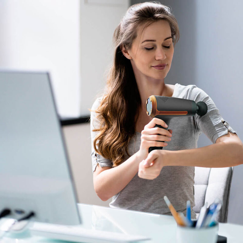 Soulagez vos douleurs musculaires avec le pistolet de massage Nova Gun