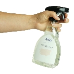 Odour eliminating cleaner