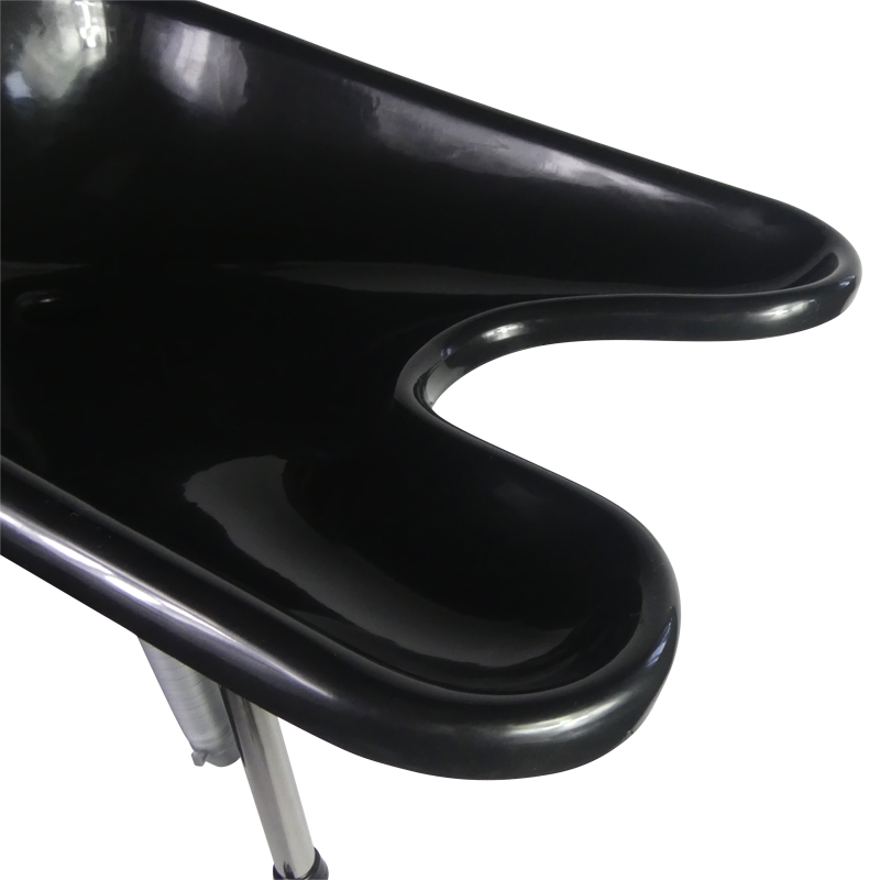 Bac à shampoing sur pied, détail emplacement nuque
