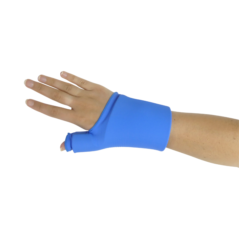 Compresse GelPro main-poignet porté arrière