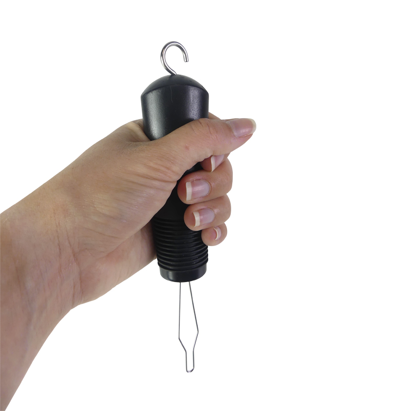 Enfile-bouton et fermeture éclair, usage à une seule main 819237