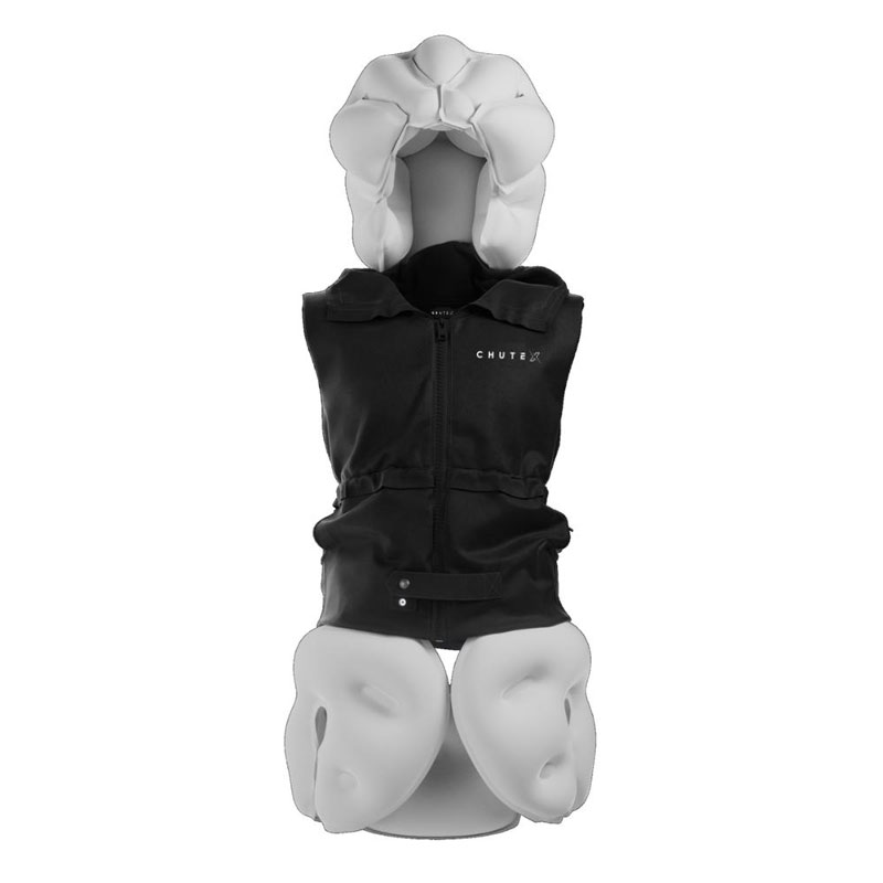 Le gilet Airbag Elder se déclenche et protège la personne en cas de chute