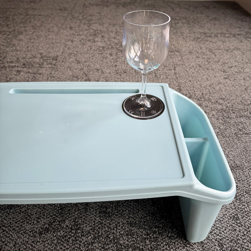 Pad-ultra-antiderapant-adhesif-ideal-pour-verre-813100