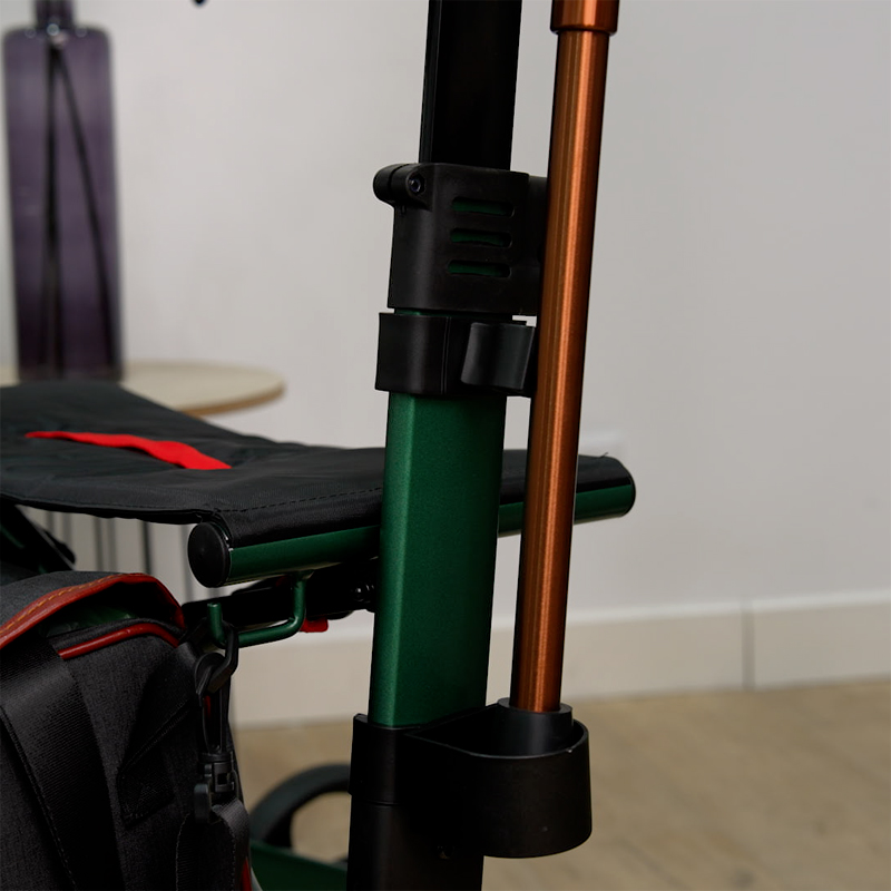 Rollator Neo Fold 4 roues avec un accroche canne intégrée
