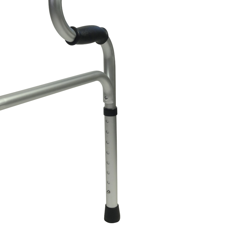 Le cadre de marche releveur pliant s'adapte en hauteur facilement