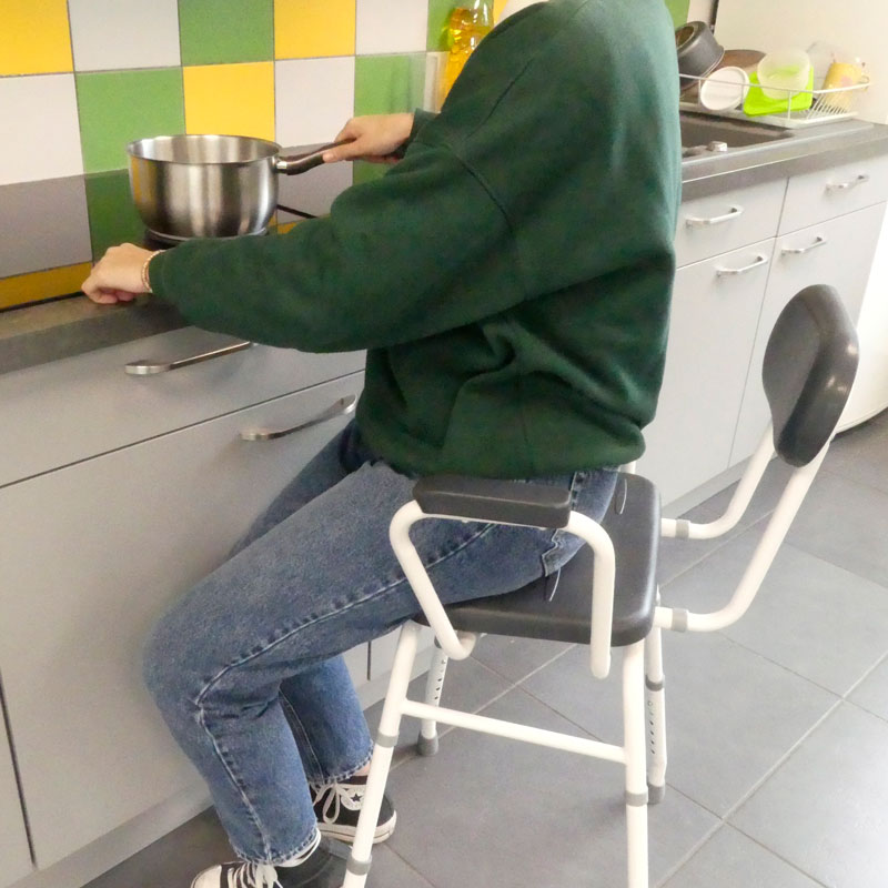 Chaise d'appoint pour la cuisine pour handicap avec grande hauteur