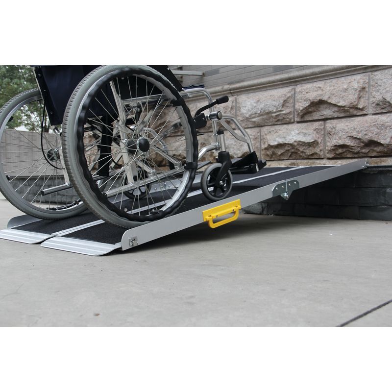 Rampe ergonomique accès fauteuil roulant