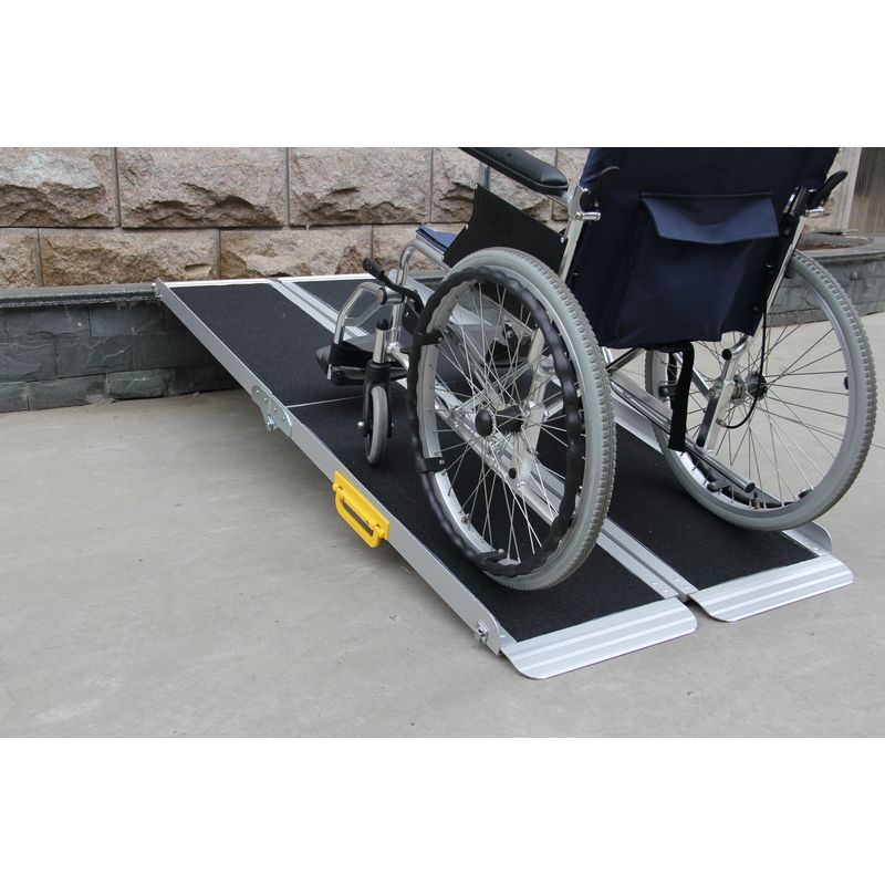 Rampes de chargement pour fauteuil roulant