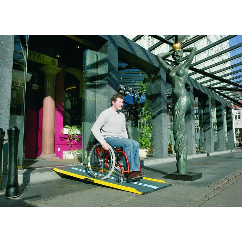 Rampe ergonomique accès fauteuil roulant
